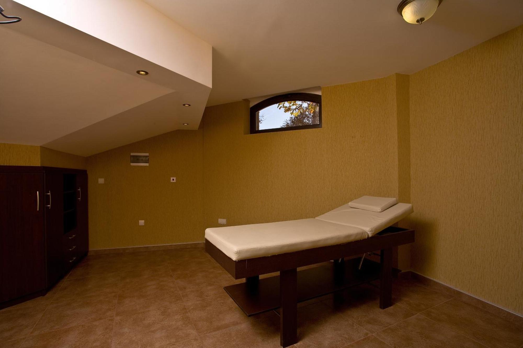 Hotel Chinar Хисаря Екстер'єр фото