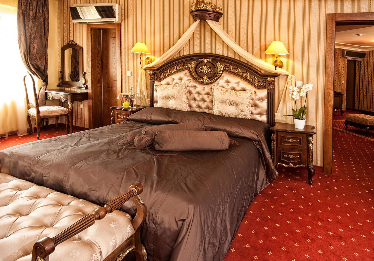 Hotel Chinar Хисаря Екстер'єр фото
