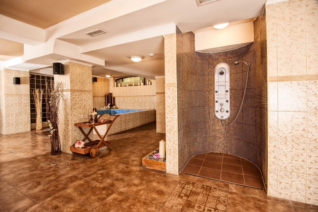 Hotel Chinar Хисаря Екстер'єр фото